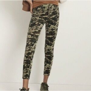 Anthropologie Pilcro High Rise Skinny Camo‎ Pants Womens 29 Camo Floral Printed